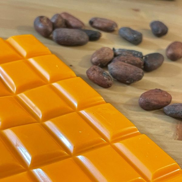 Tablette au chocolat blanc parfumé à l'orange – Image 2